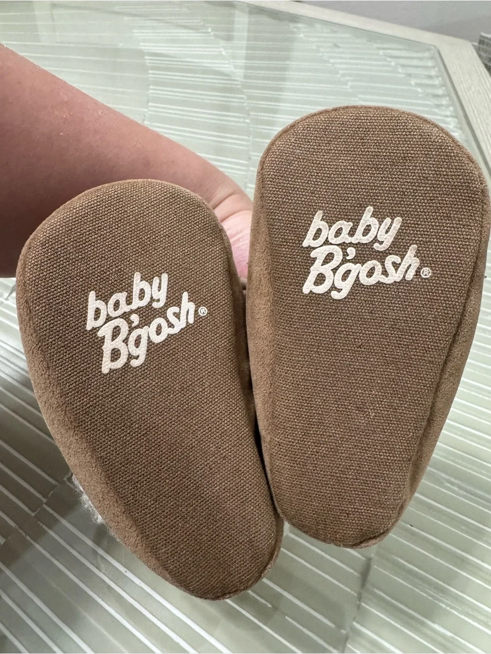 Osh Kosh Cozy Brown Sherpa-Lined baby Moccasin Slippers 3-6 months